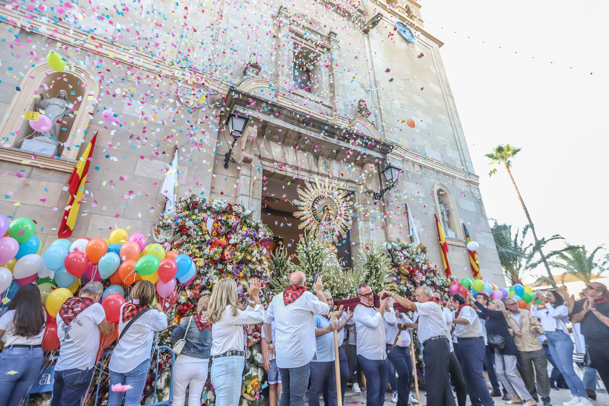 Benejúzar recobra esplendor y alegría con su Pilarica