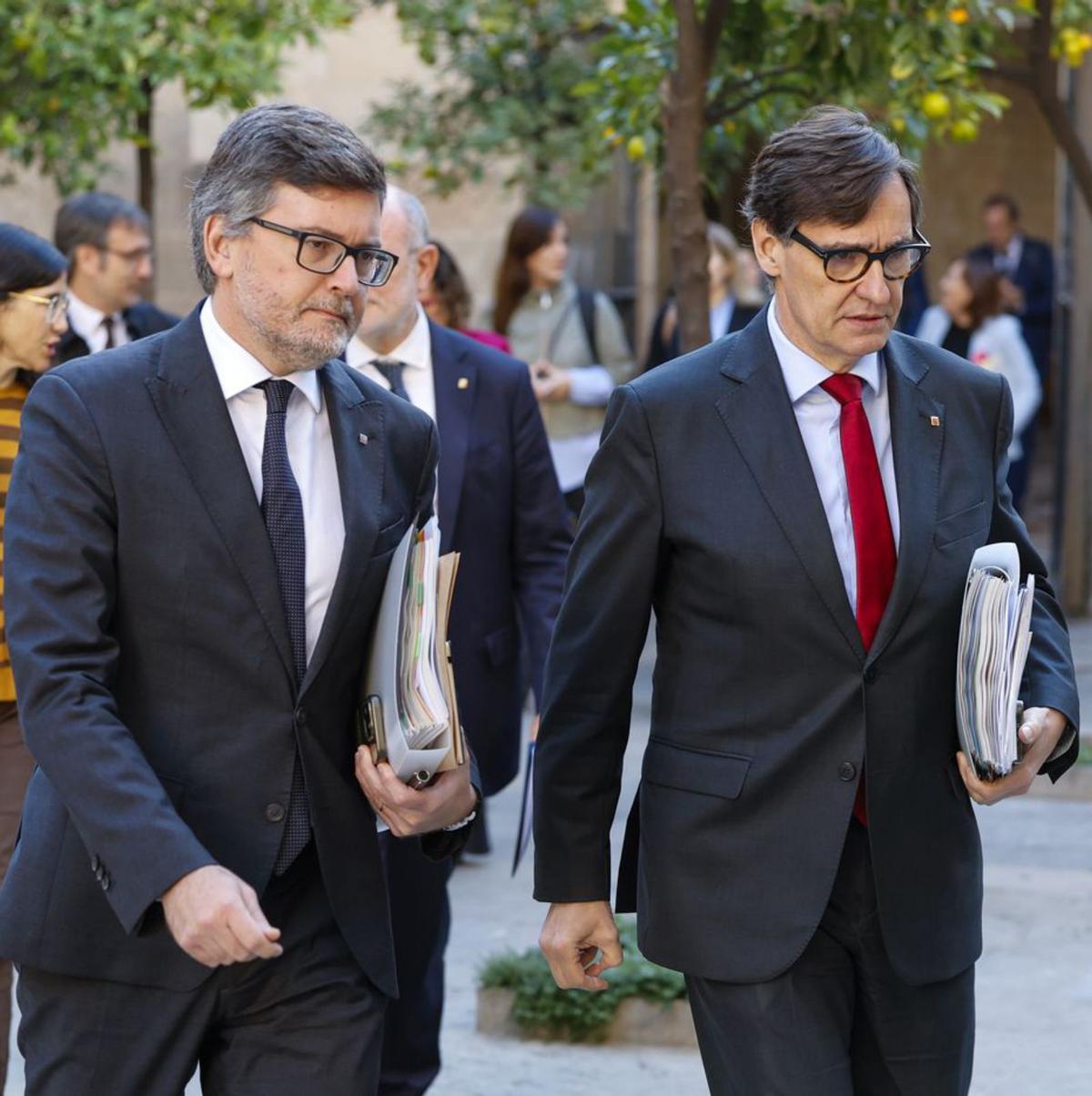 El Govern estudia captar talent del sector privat