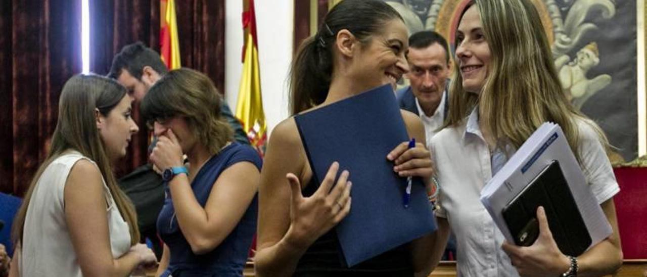 Cristina Martínez vota en contra del tripartito en el primer pleno