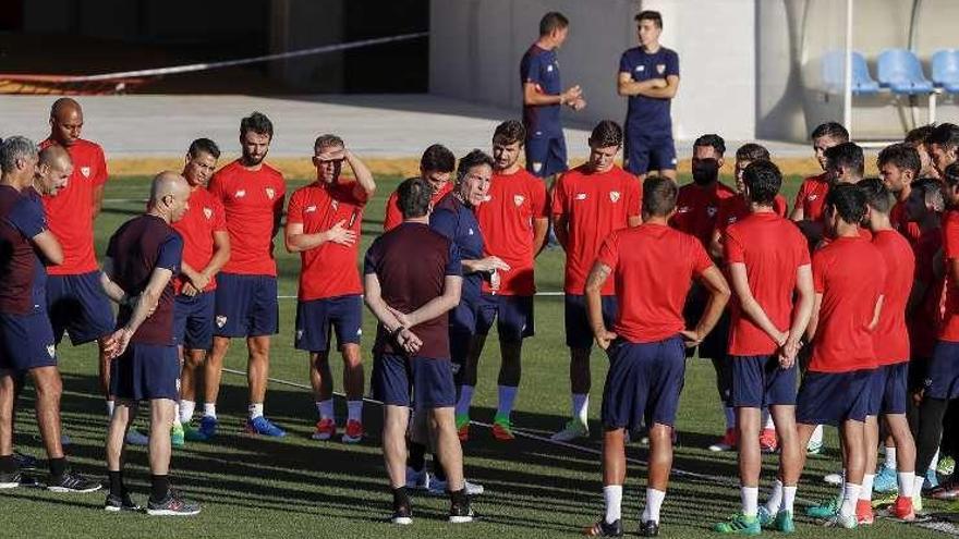 El Sevilla de Berizzo madruga para preparar la Liga de Campeones