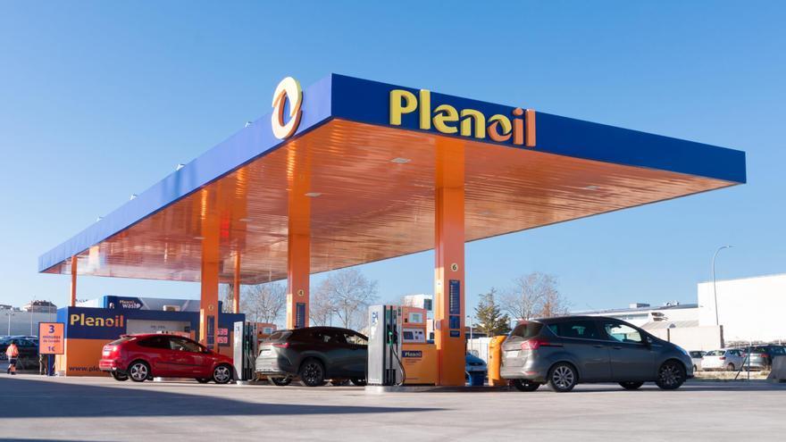 La gasolina low cost pisa el acelerador: Plenoil, con 21 estaciones en Galicia, triplica su facturación