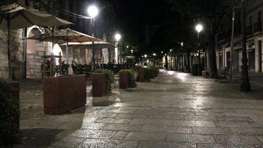 La Rambla de Girona, durant el toc de queda