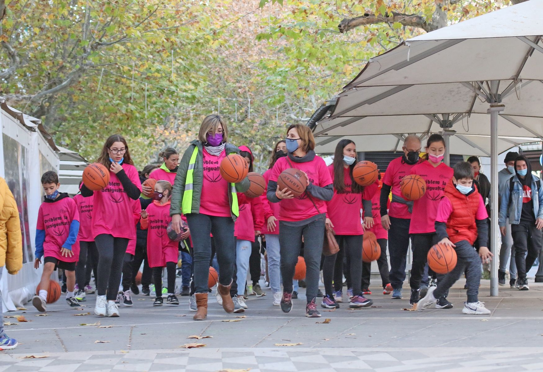 Manresa rebota en contra de la desigualtat en el bàsquet femení