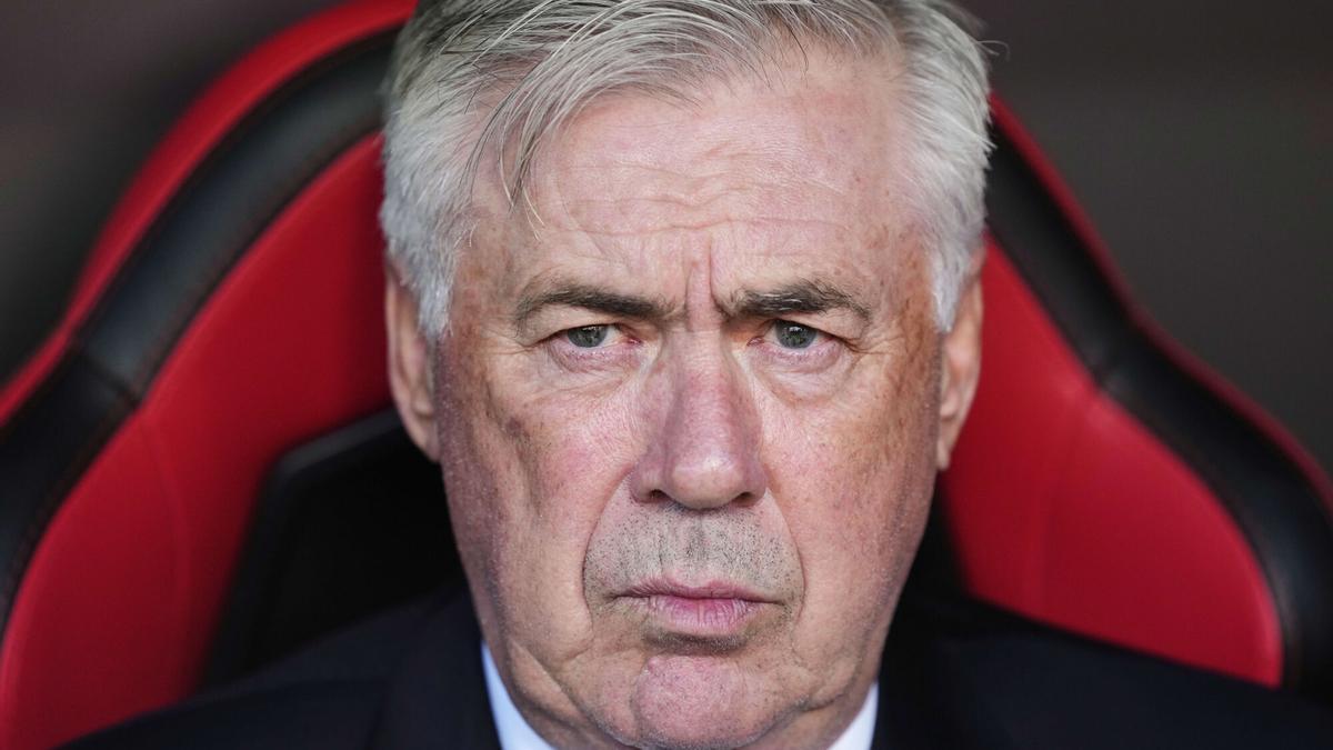 Carlo Ancelotti, durante el partido contra el Sevilla.