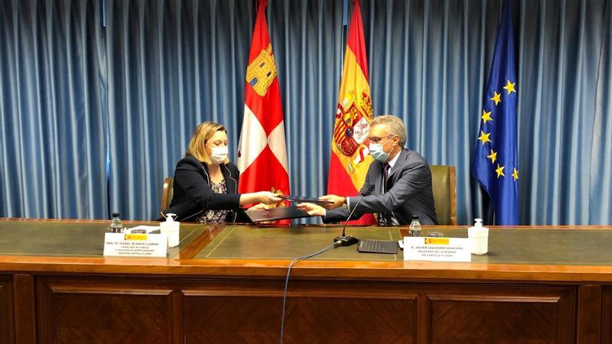 Firma del protocolo de violencia de género en Castilla y León.