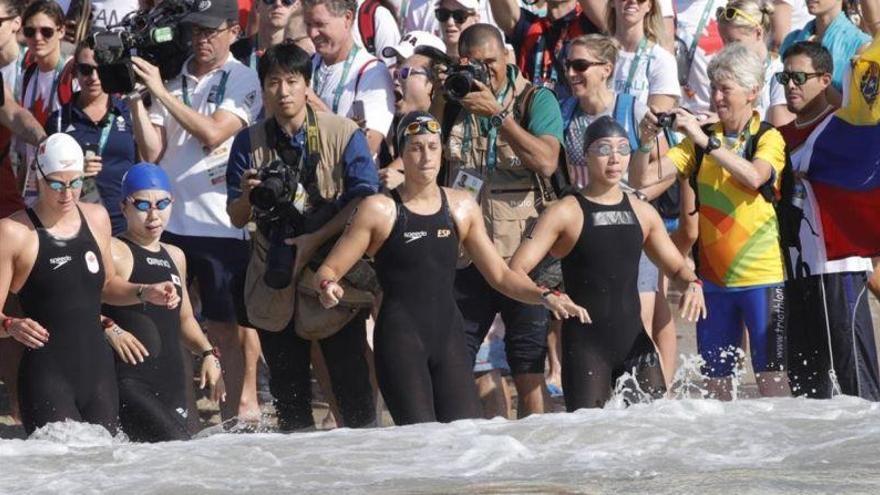 Érika Villaécija &#039;naufraga&#039; en Copacabana