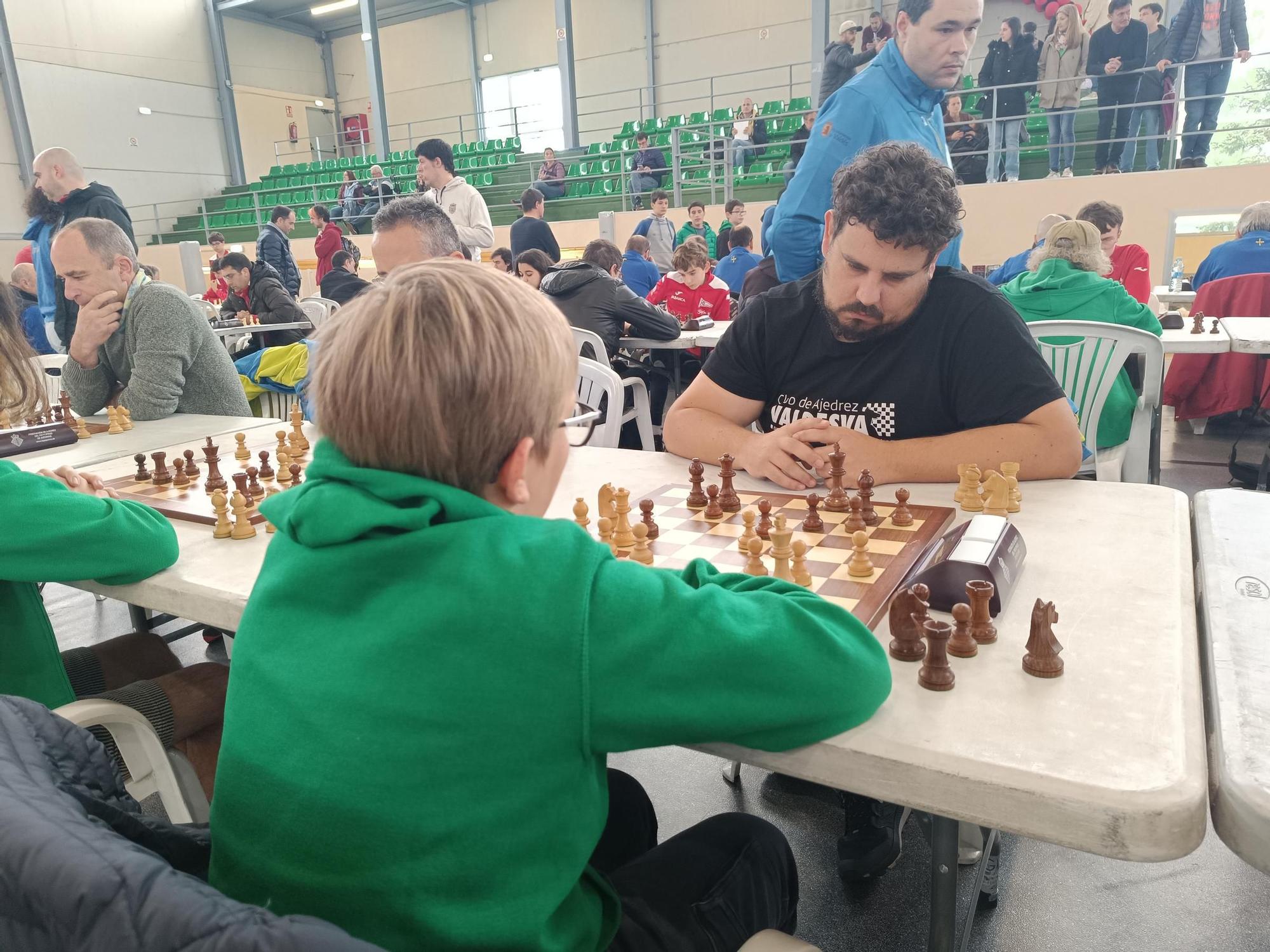 Lugo celebra el Campeonato de Asturias de Ajedrez Rápido por equipos