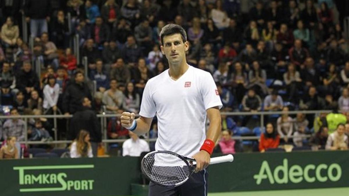 El número uno, Novak Djokovic, compite desde el viernes en la Copa Davis