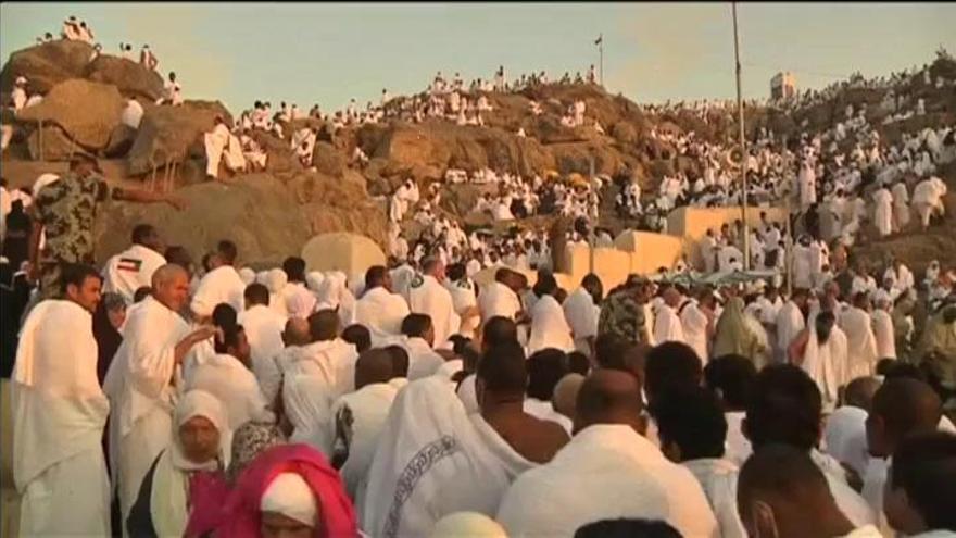 Comienzan a llegar a la Meca miles de peregrinos musulmanes