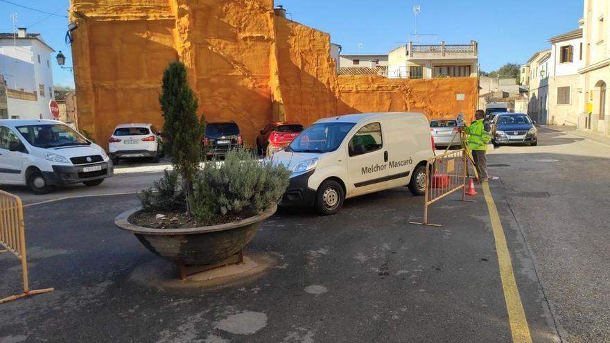 Sant Llorenç arranca la reforma de la plaza que dedicará a los voluntarios de la ‘torrentada’