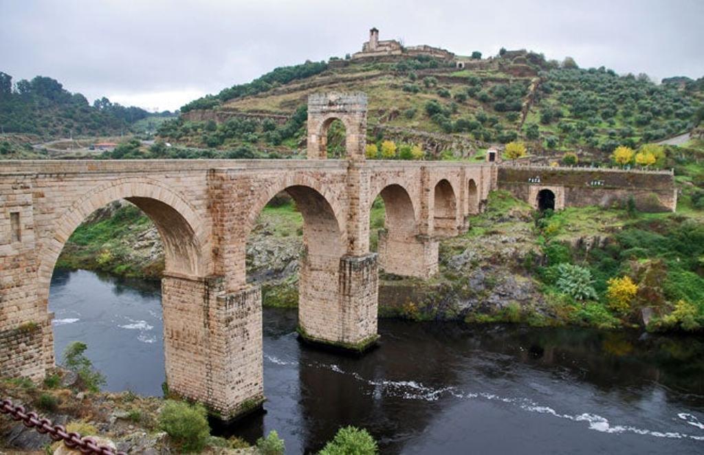 Puente de Alcántara