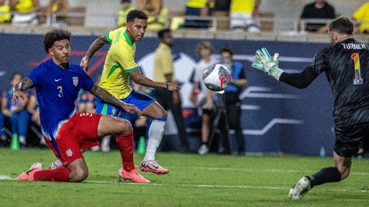 Rodrygo Goes marca el primer tanto del 1-1 en el amistoso Estados Unidos - Brasil