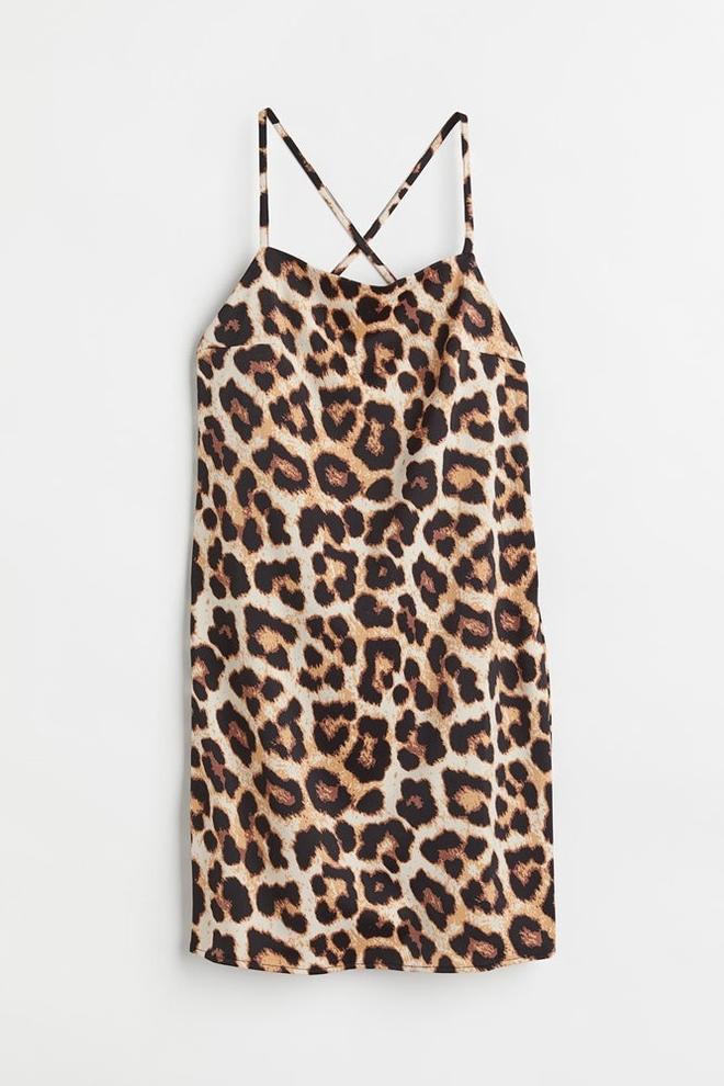 Vestido lencero animal print de H&amp;M (Precio: 22,99 euros)