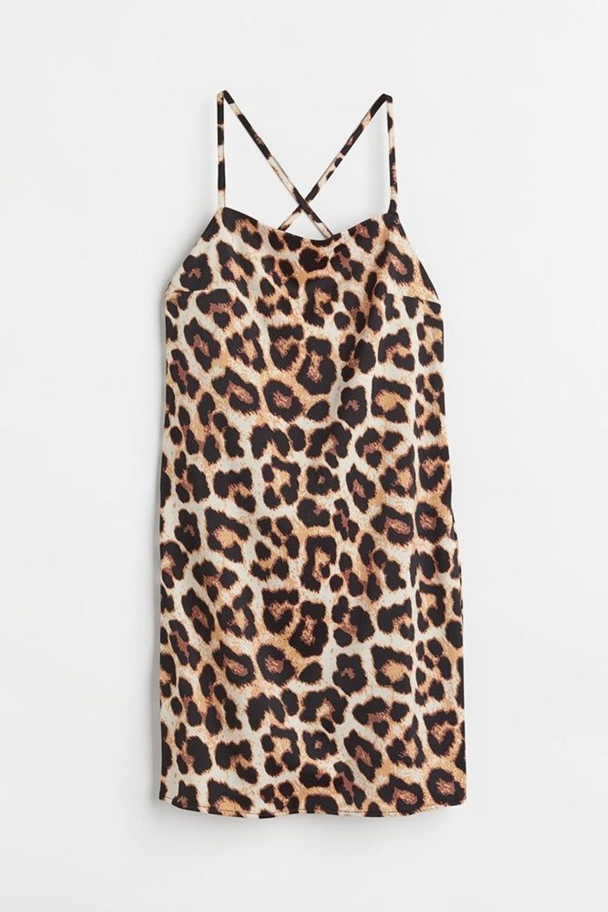 Vestido lencero animal print de H&M (Precio: 22,99 euros)