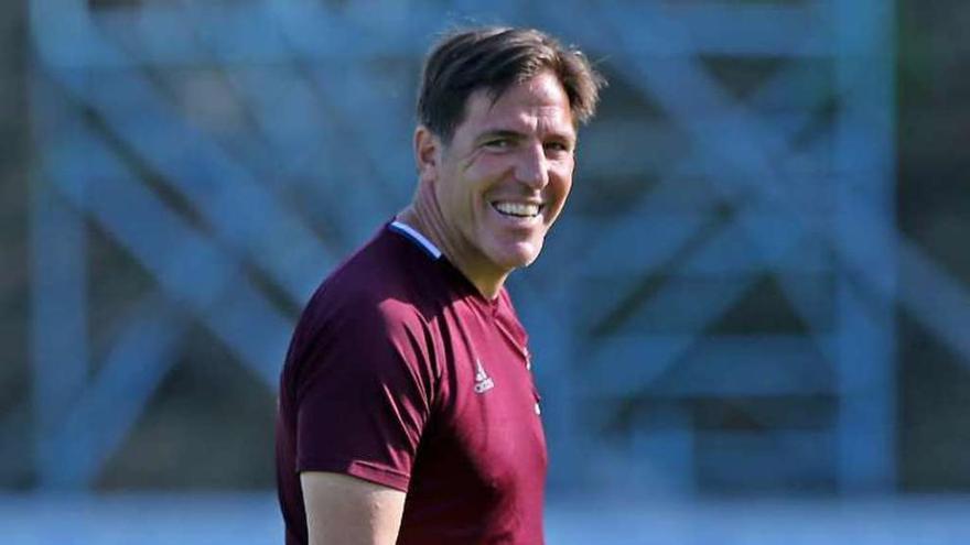 Eduardo Berizzo, en un reciente entrenamiento. // Marta G. Brea