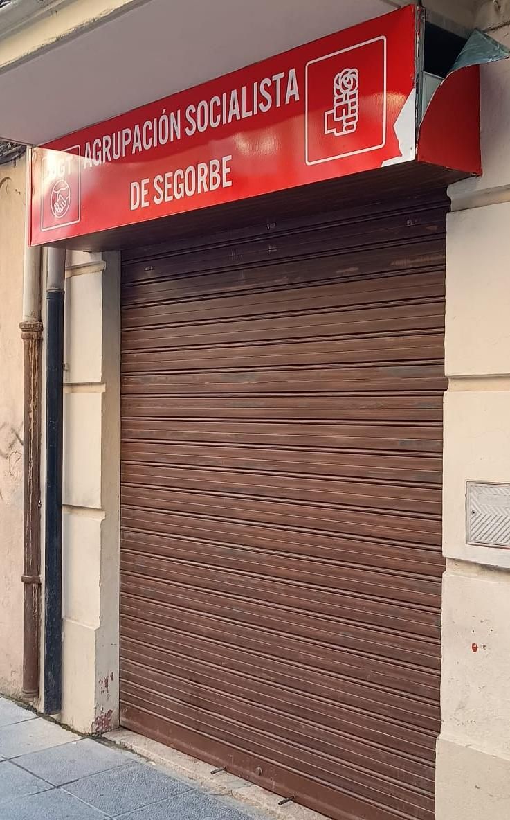 La Casa del Pueblo de los socialistas en Segorbe ha recibido un ataque vandálico durante la madrugada.