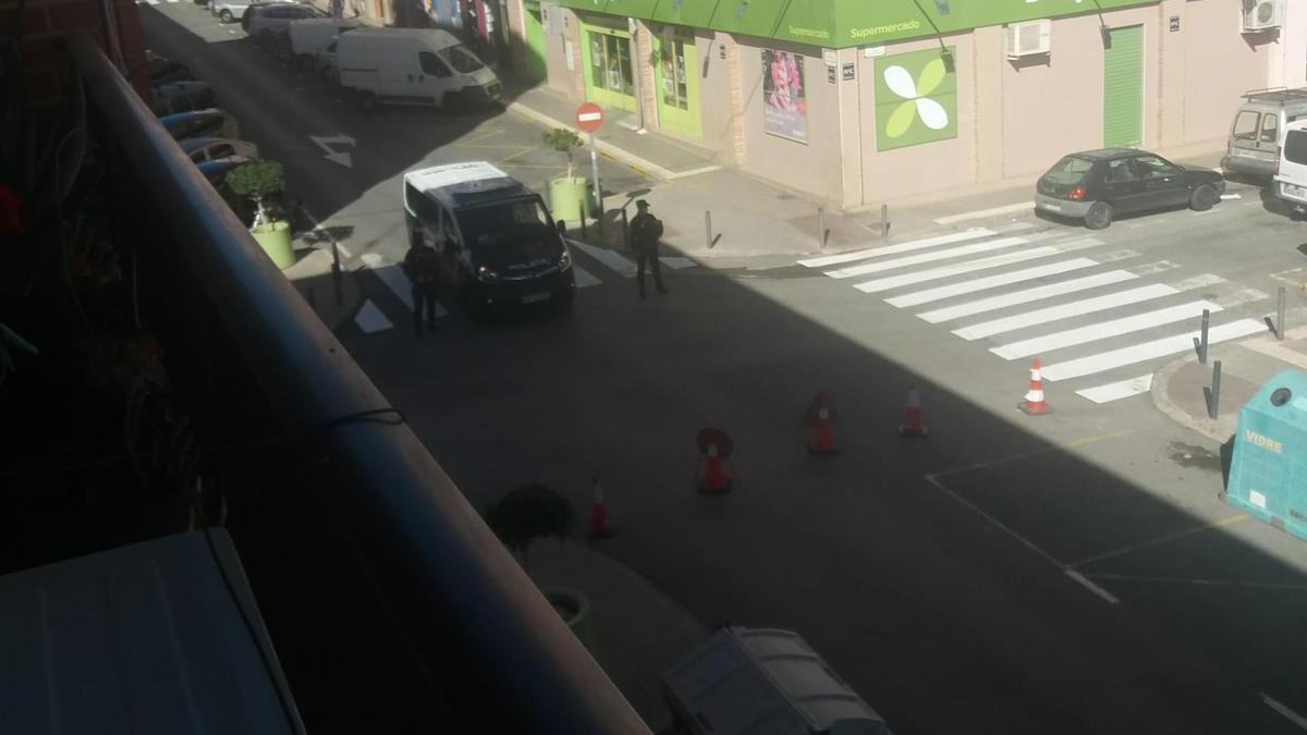 Policía Nacional en Carrús