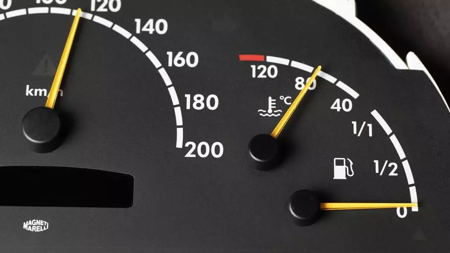 ¿Cuál es la mejor velocidad para consumir menos gasolina? La DGT da una respuesta definitiva