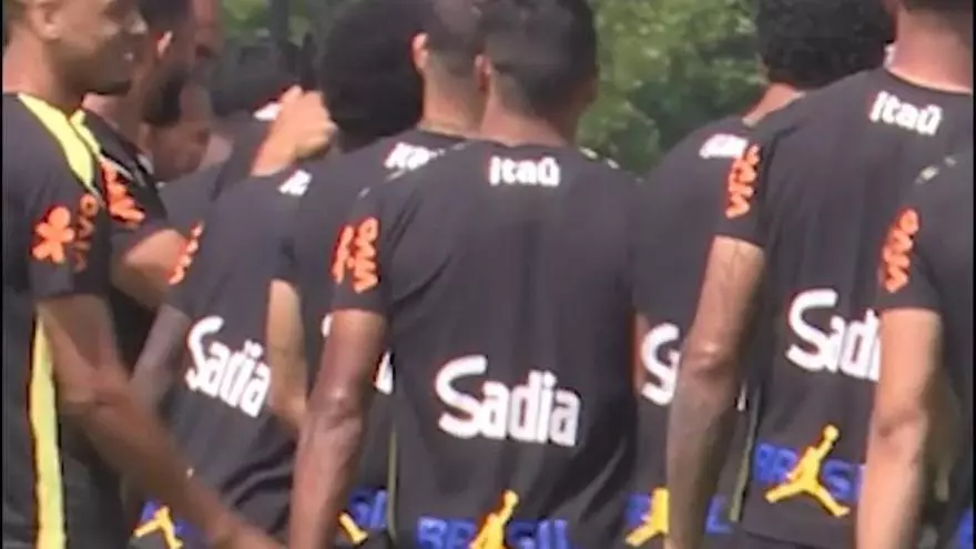 Neymar, cerca de su regreso con Brasil