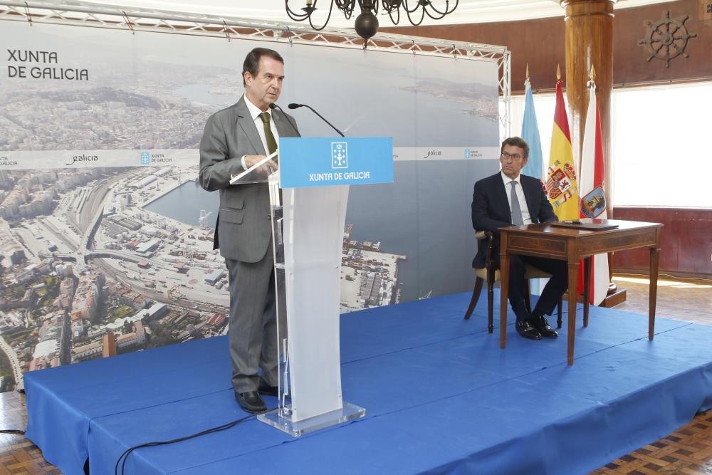 Histórica firma de la Ley del Área Metropolitana de Vigo