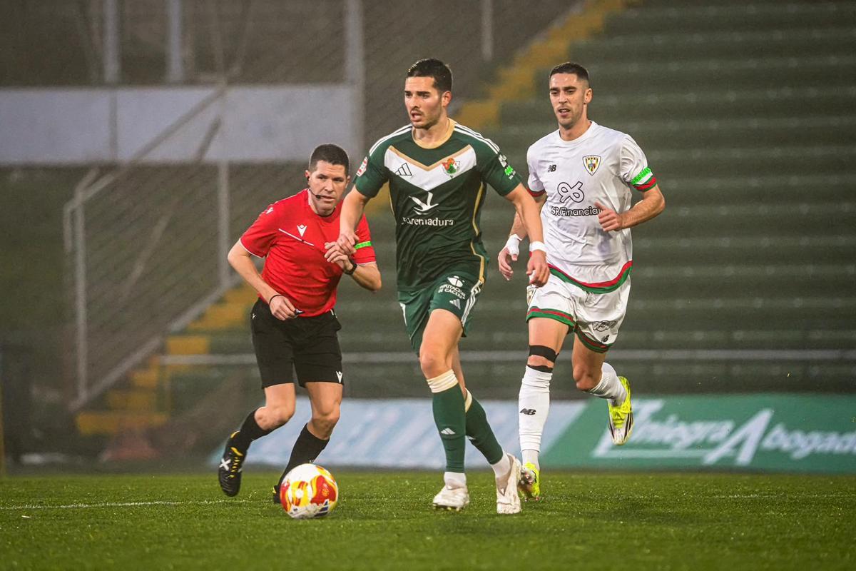 Las imágenes del Cacereño - Barakaldo