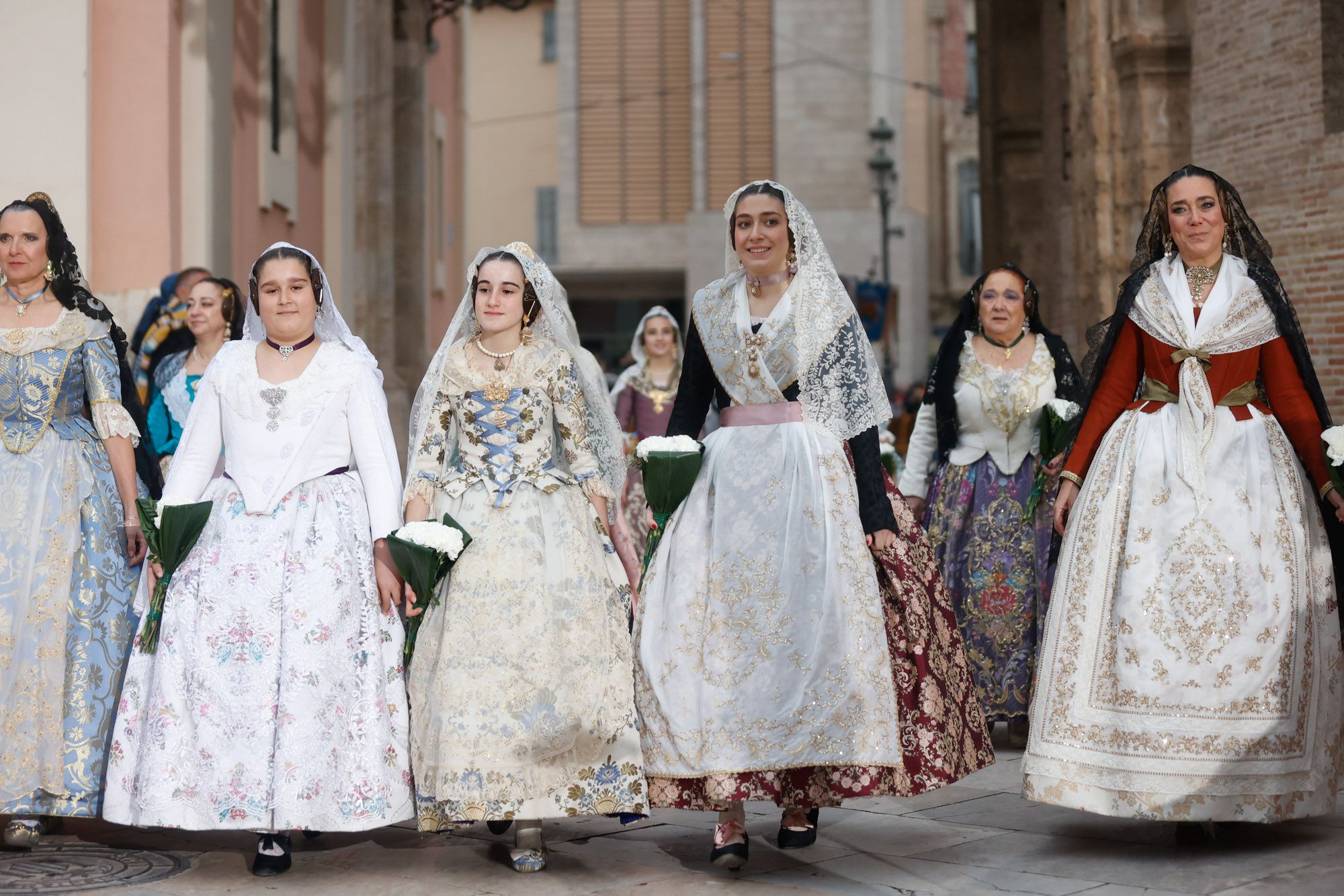 Todas las fotos de la Ofrenda del 17 de marzo por la calle de la Paz de 18:00 a 19:00 horas