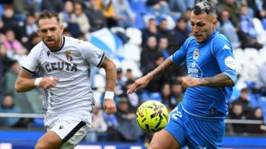 Stoichkov, ante el Ceuta.