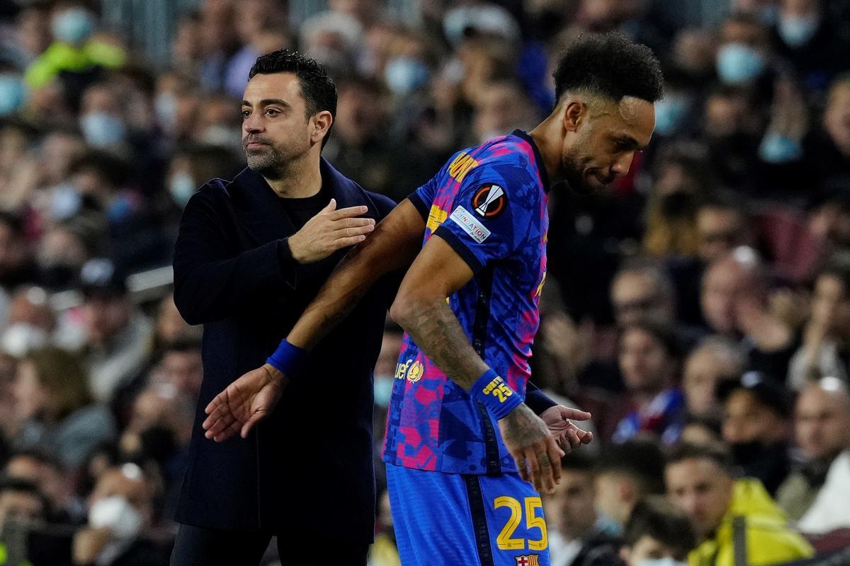 Xavi prepara un nuevo rol para un Aubameyang muy motivado Xavi prepara un nuevo rol para un Aubameyang muy motivado
