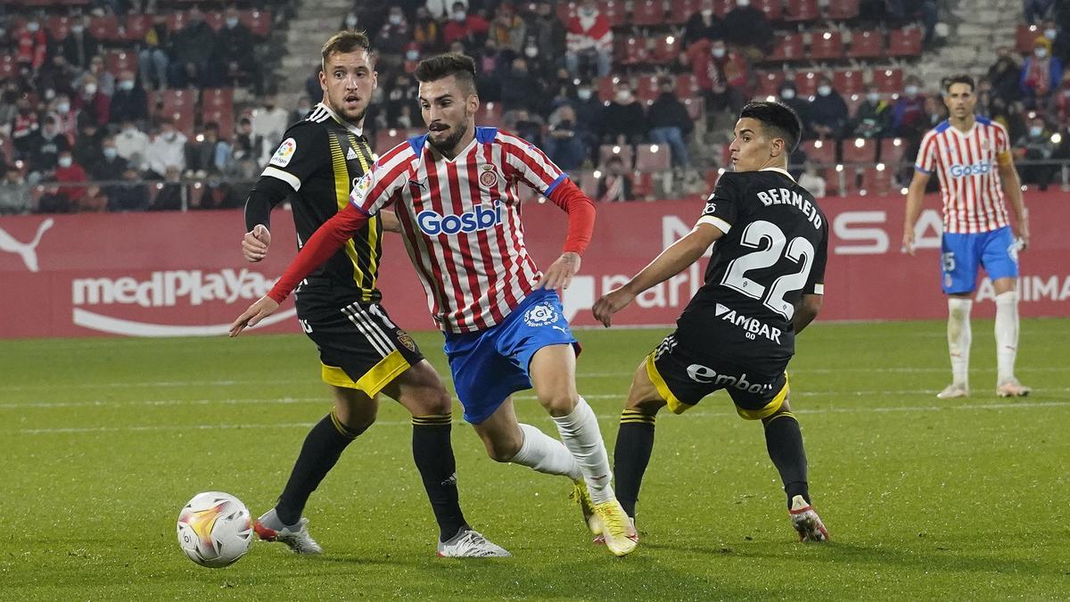 Vada, durante el partido en Gerona.