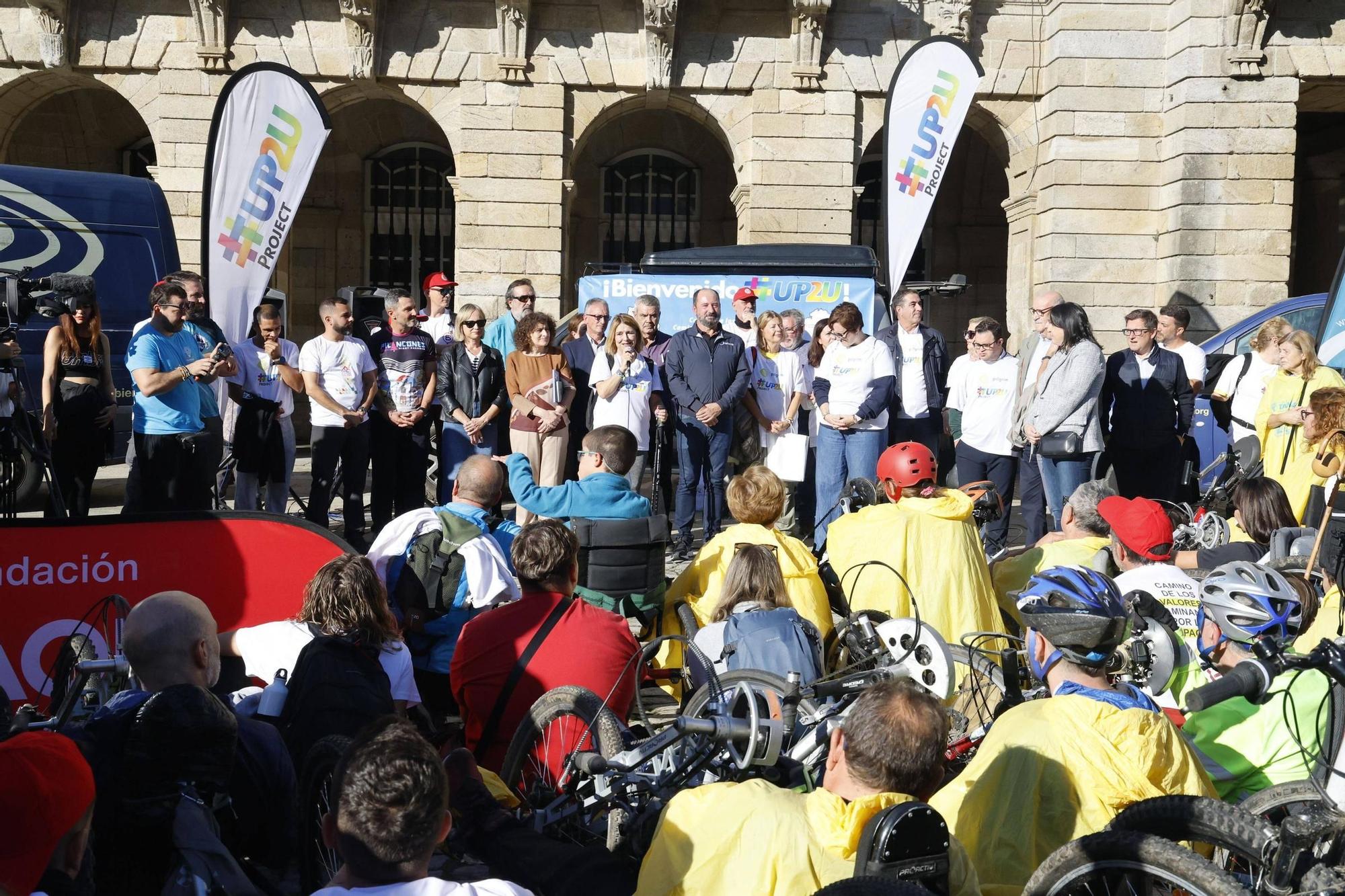 Vicente del Bosque e Irene Villa, en Santiago con el Camino de Valores por la inclusión