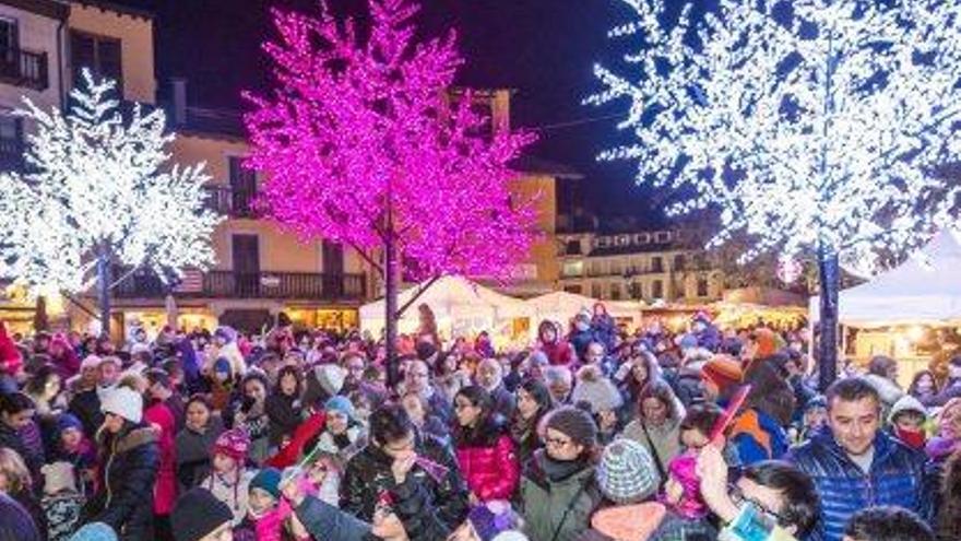 Puigcerdà avança al pont de desembre la campanya de Nadal per atraure turisme