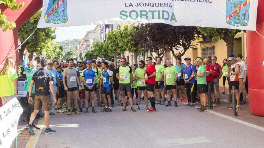 L&#039;inici de la 34a Marxa dels Dòlmens de la Jonquera