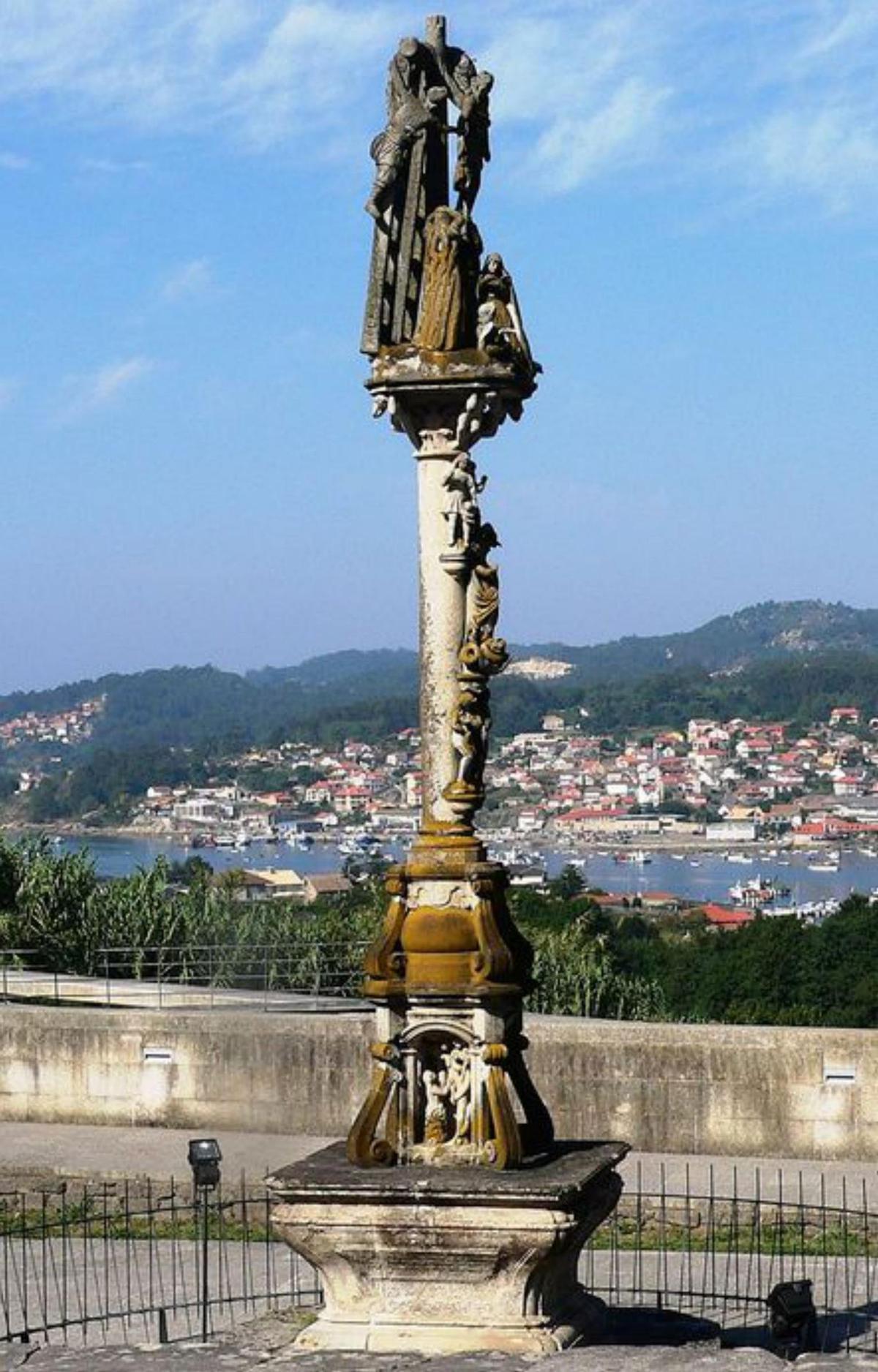 Cruceiro de Hío, en Cangas.  | // FDV