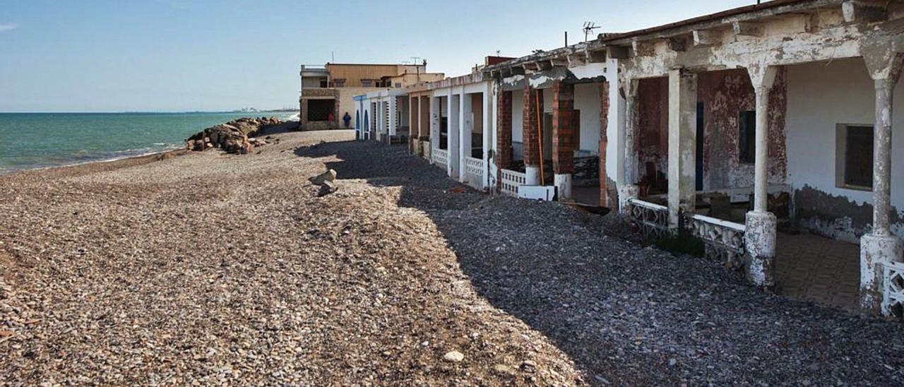 Playa de Casas de Queralt,
en Sagunt.  germán caballero