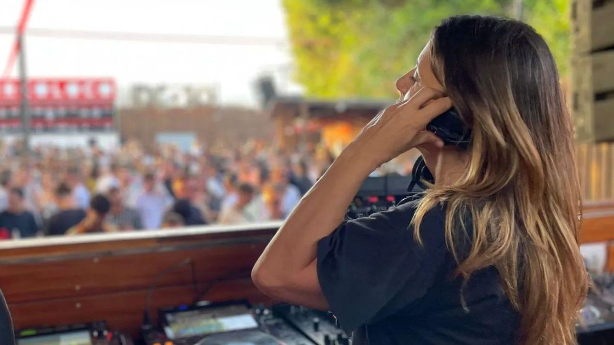 Tania Vulcano es una de las dj’s de referencia en la escena electrónica actual en toda España.