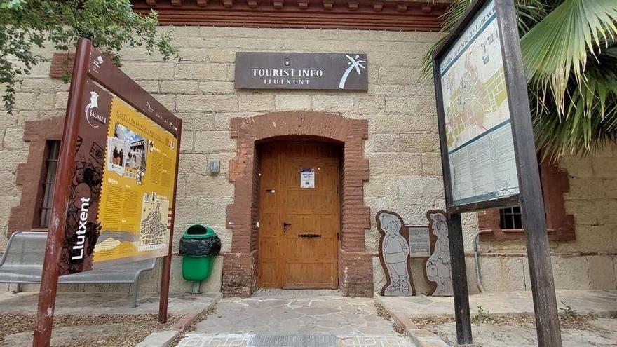 El Consell cede a Llutxent la antigua Casella dels Peons Caminers para edificio de difusión turística