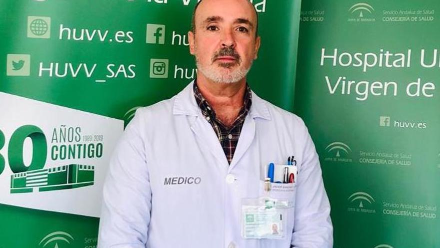 Javier Sánchez Lora, jefe de sección y responsable del Servicio de Medicina Interna en el Hospital Clínico de Málaga.