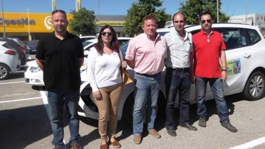 Vertreter des Taxiverbands an der Playa de Palma rufen zum Protest auf.