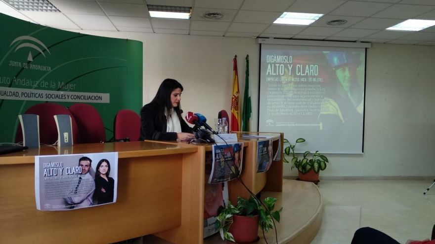 María Encarnación Santiago, asesora del programa del Instituto Andaluz de la Mujer.