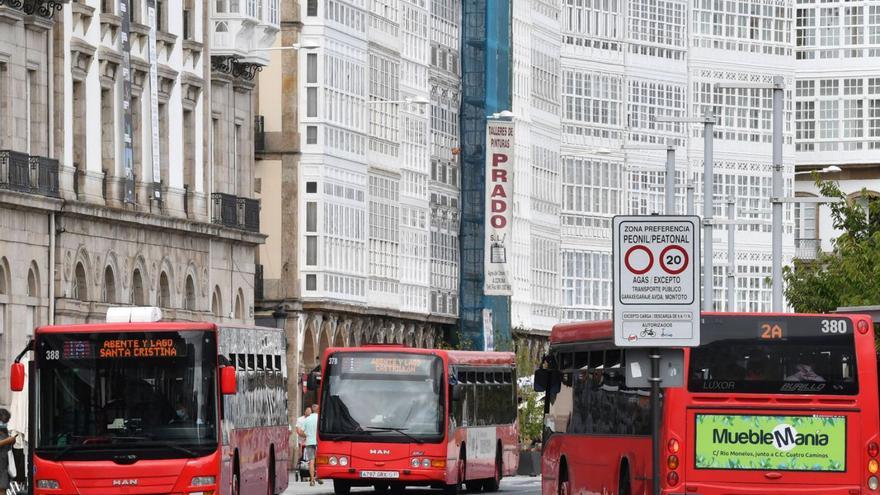 El precio del autobús urbano con tarjeta Millenium se mantendrá reducido al menos hasta final de año