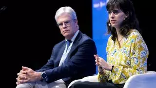 Carissa Véliz: "Es el momento para valorar la conexión humana y escoger los productos que van a servir a la democracia"