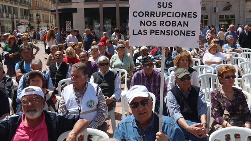 Nueva concentración en defensa de las pensiones