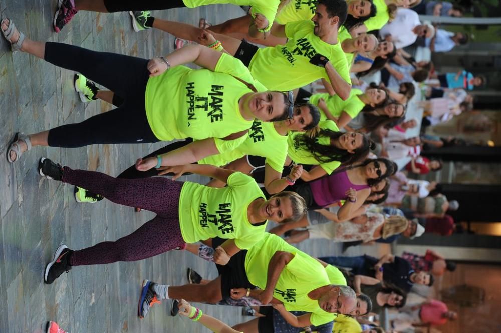 Zumba en la Avenida Libertad