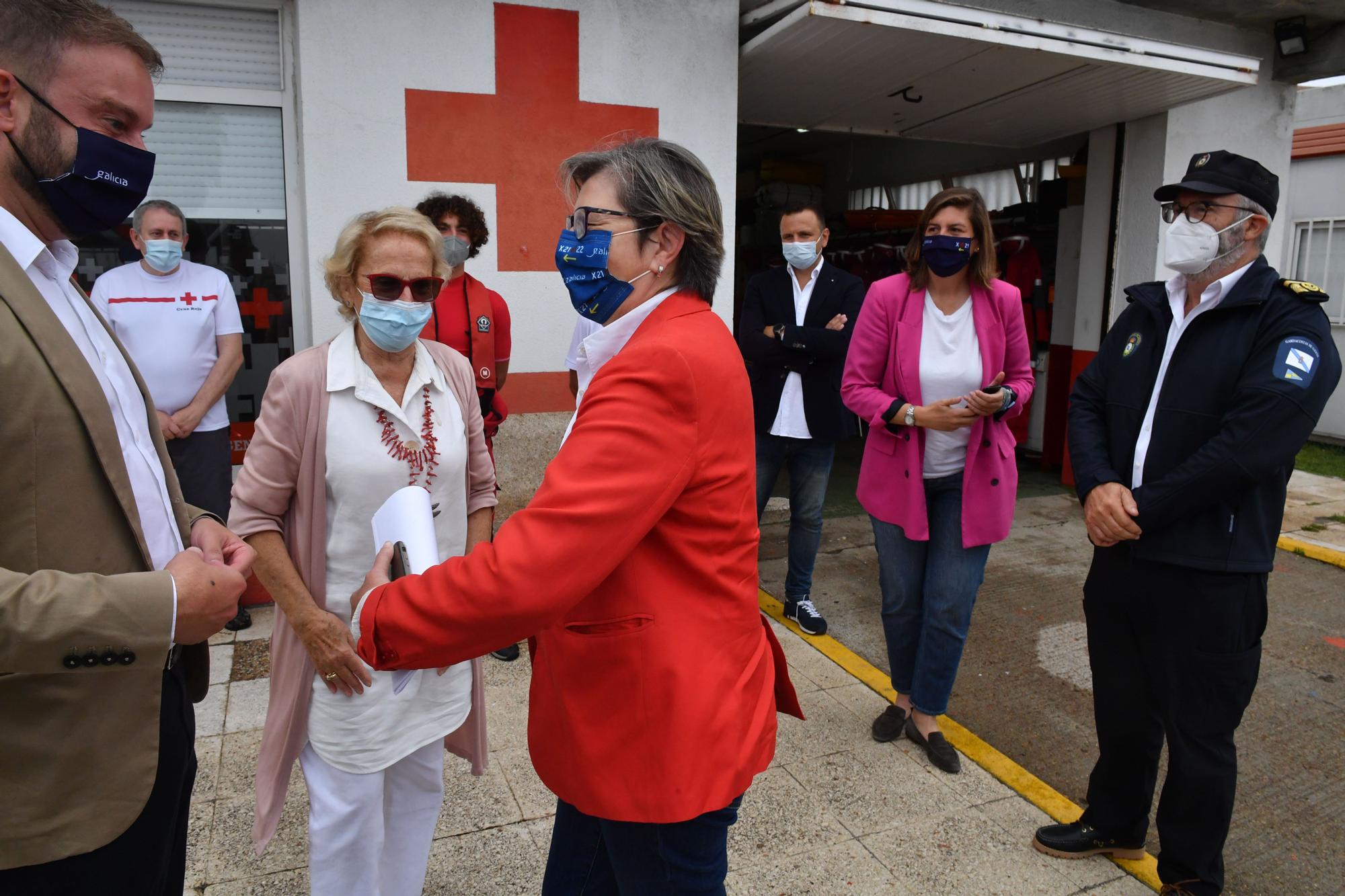 Cruz Roja y Salvamento firman un convenio para luchar contra la contaminación