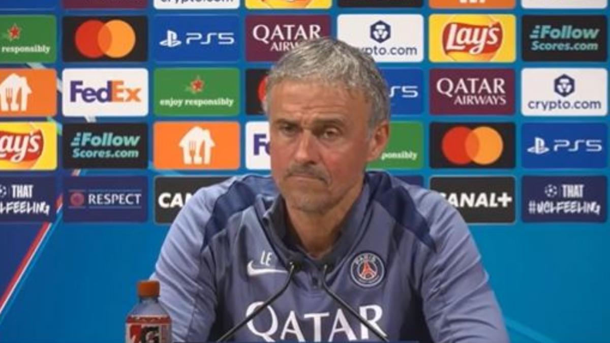 Luis Enrique, técnico del PSG, en rueda de prensa