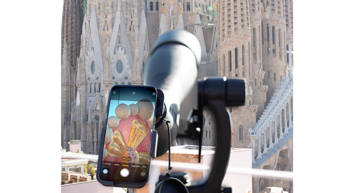 Urban Watching: a partir del 2 de abril se podrá observar la Sagrada Família al detalle desde un ático de Sardenya. 