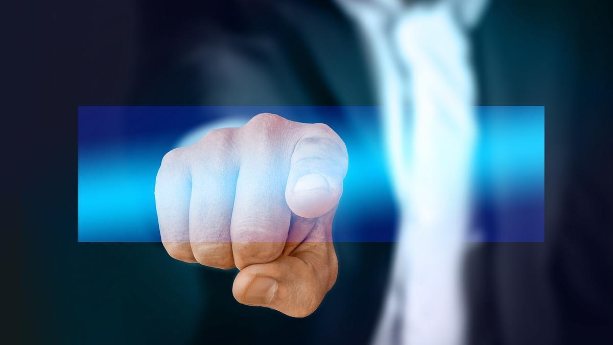 Buscar empleo en plataformas digitales conlleva algunos problemas a los usuarios.