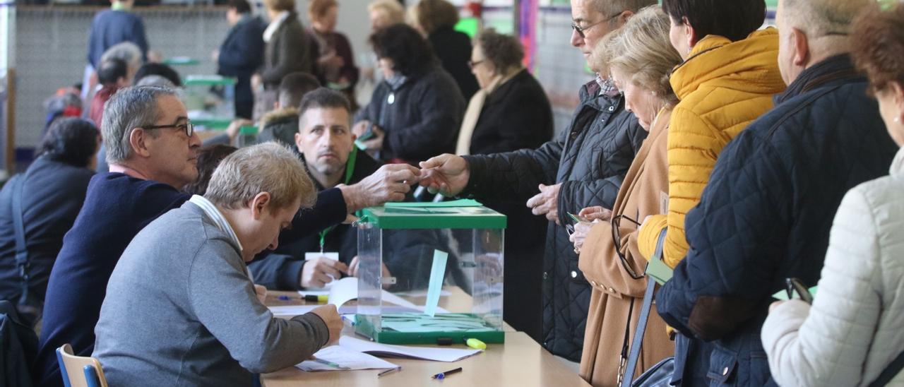 Colegio electoral en Córdoba, en las elecciones andaluzas de diciembre del 2018.