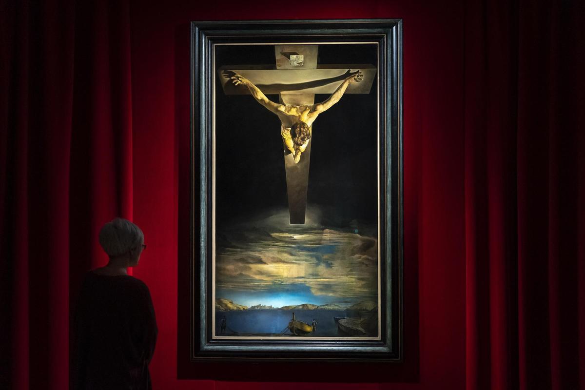 El Cristo de Dalí, en el Museu-Teatre de Figueres.