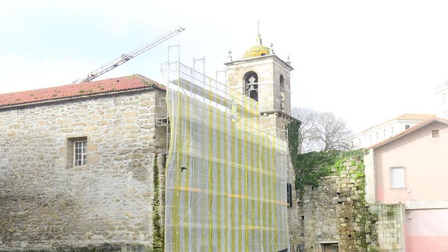 El Concello de A Coruña invertirá 169.000 euros para ensalzar el entorno de las ruinas de San Francisco